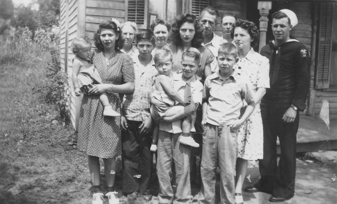 Patton family, 1945