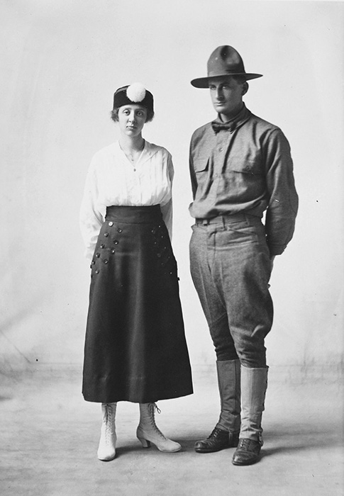 Emery Warren Norman and Elsie Jan Thomas Norman, 1913
